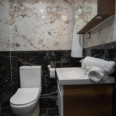 Luxe Suite, Chrysa's Private Getaway * Soluň